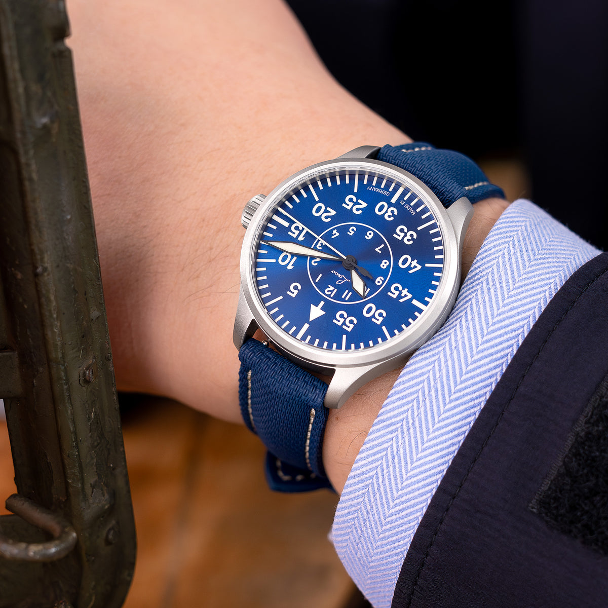 FKM39 Navy Blue Deployment FKM Rubber Watch Band Beige Stitch,
