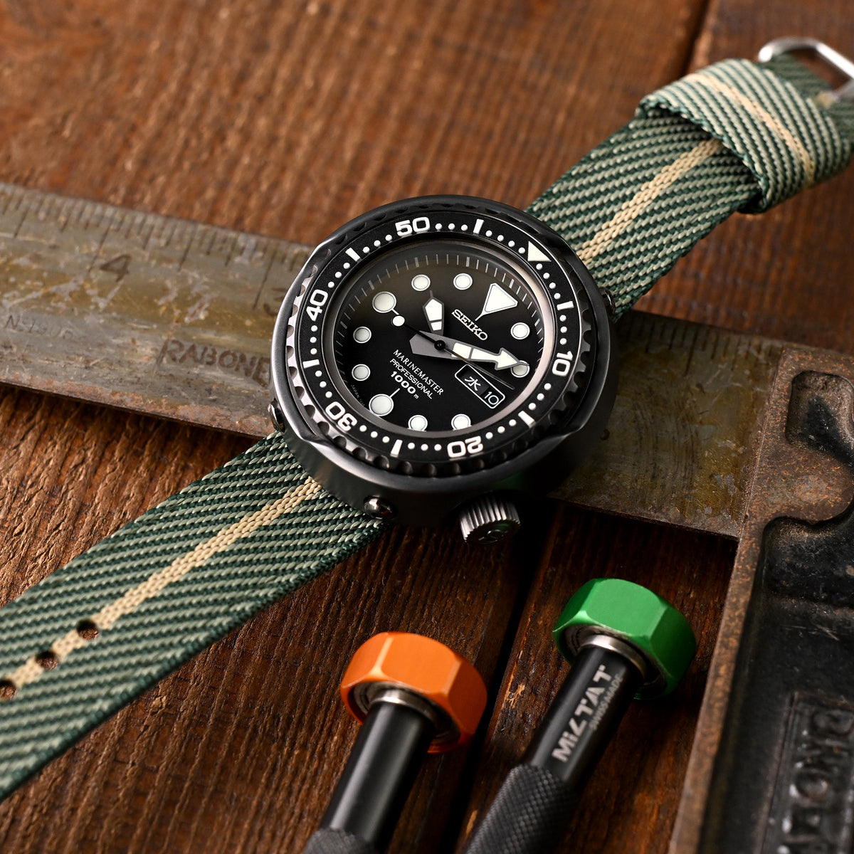 22mm 2-teiliges Nylon-Uhrenarmband, Schnellwechsel, Grün & Khaki, gebürstete Schließe