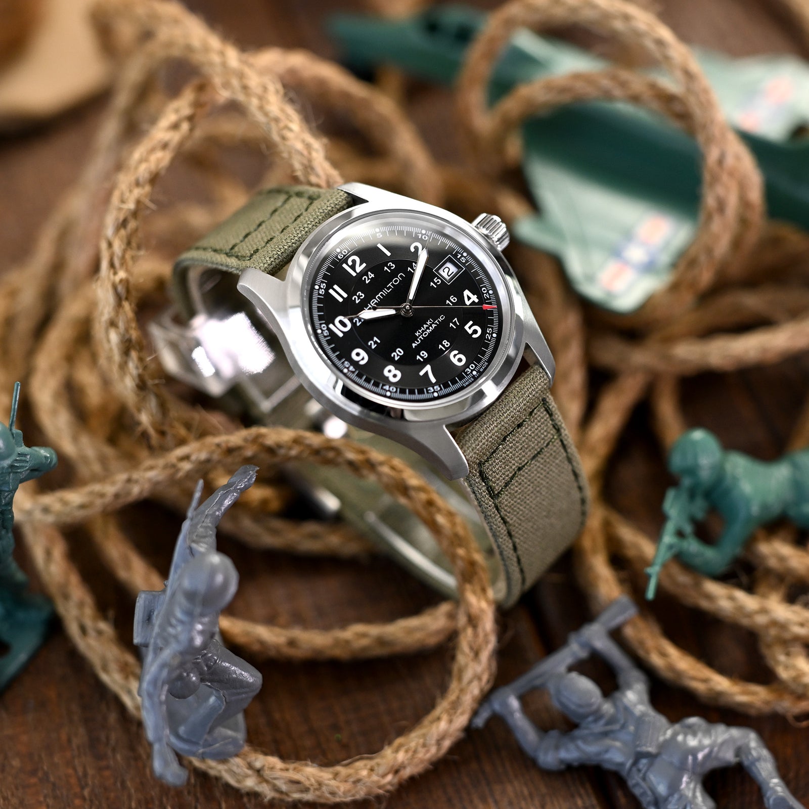 Straight Quick Release Canvas Watch Strap in Military Green, 20mm or 22mm Strapcode Watch Bands