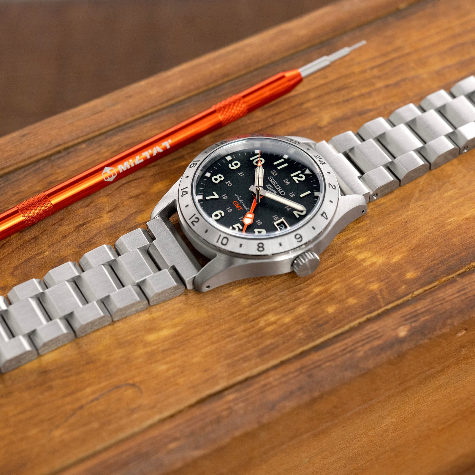 Bracelet Hexad 20mm à embout droit, acier inoxydable 316L, fermoir de plongeur brossé
