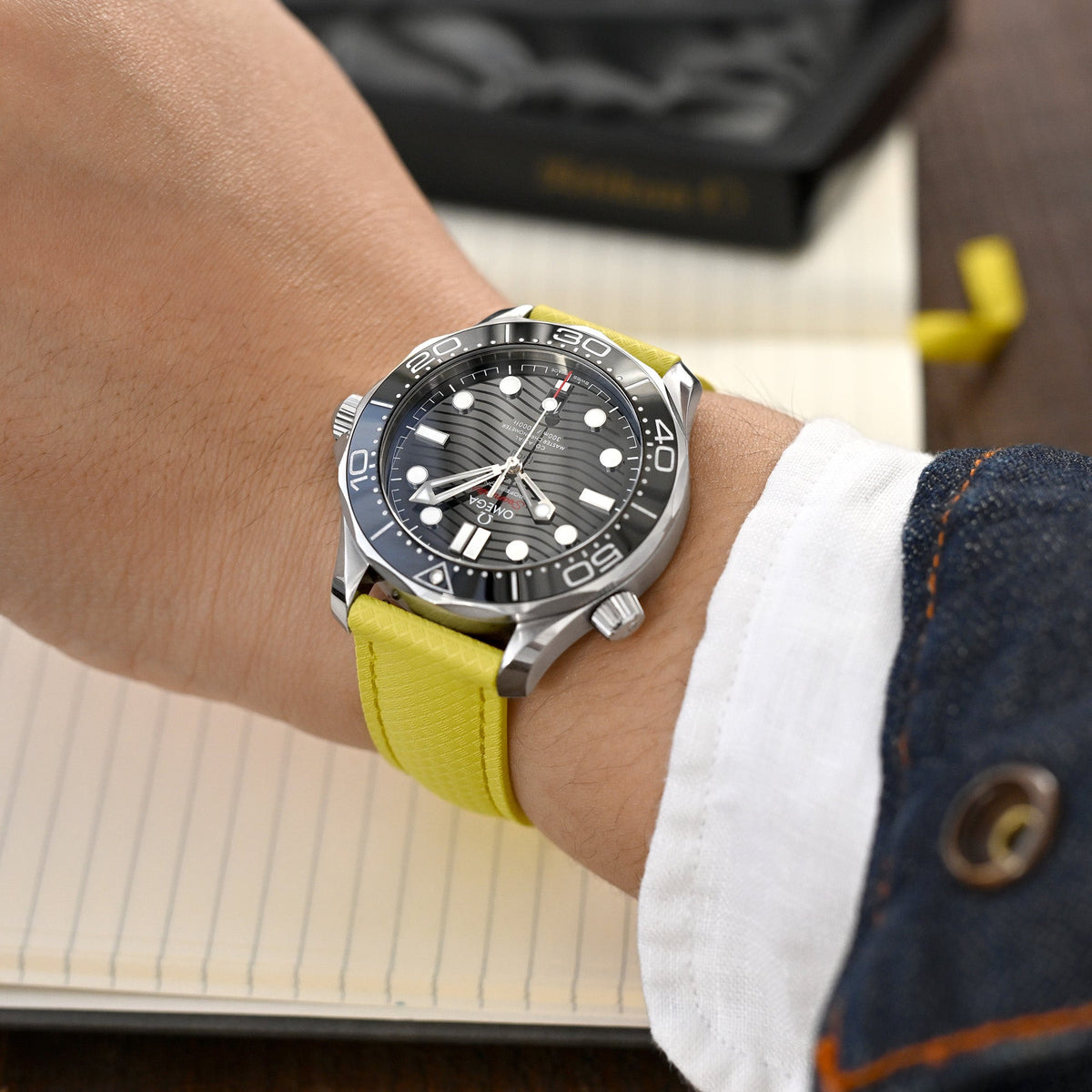 Omega Seamaster Diver 300M Co-Axial Master Chronometer 42MM Ref. 210.30.42.20.01.001 Strapcode watch bands