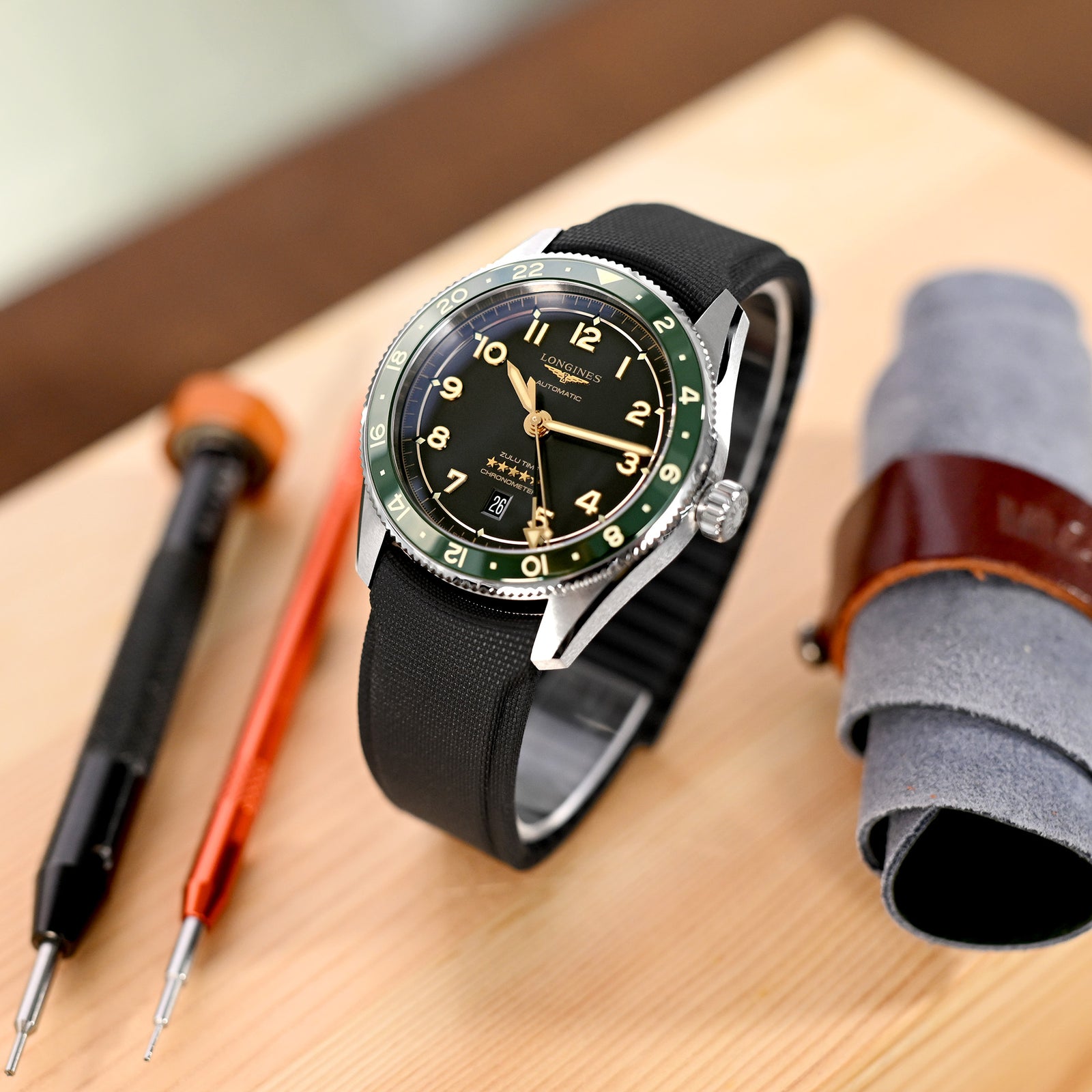 FKM40 Black Quick Release Butterfly Deployment FKM Rubber Watch Band, 20mm to 22mm Strapcode watch bands