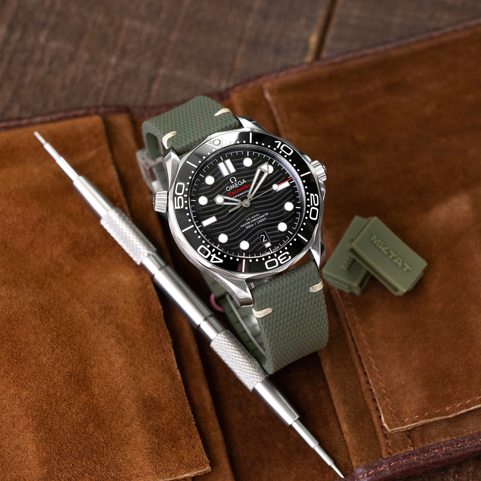 FKM42 Military Green Quick Release Butterfly Deployment FKM Rubber Watch Band, 20mm Strapcode watch bands
