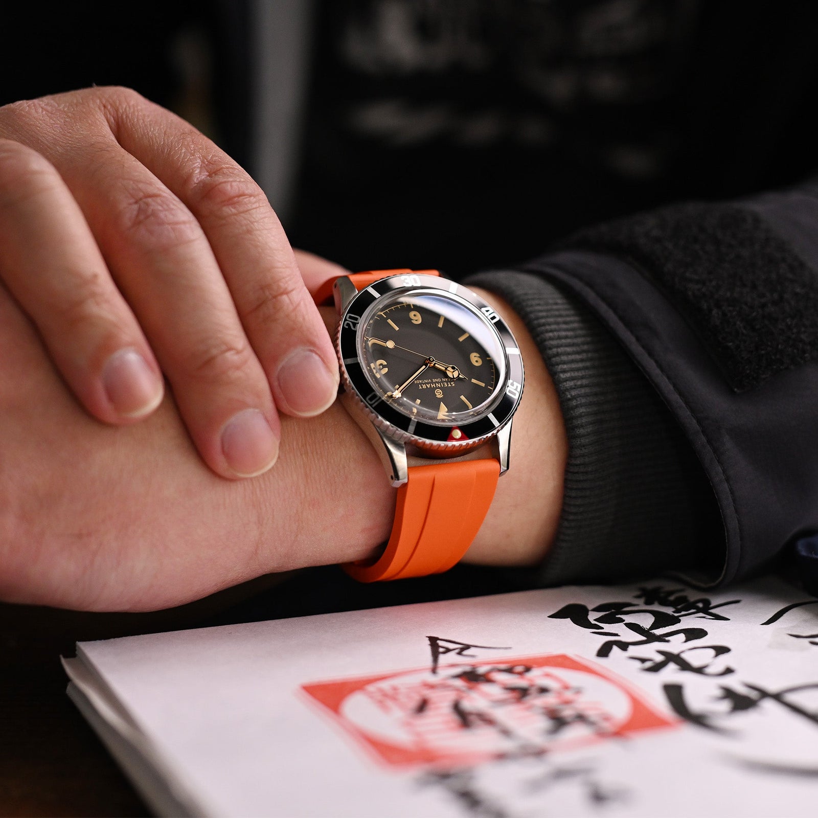 Steinhart Ocean One Vintage 30ATM Diver Watch Strapcode watch bands