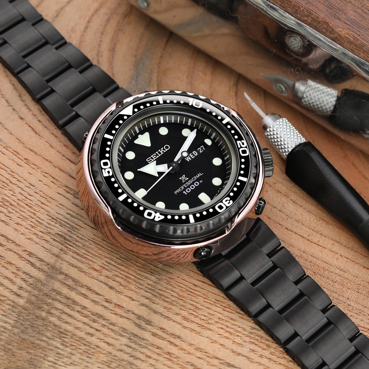 Seiko Prospex 1978 Quartz Saturation Diver&#39;s Re-creation Limited Edition S23627J1 Strapcode Watch Bands