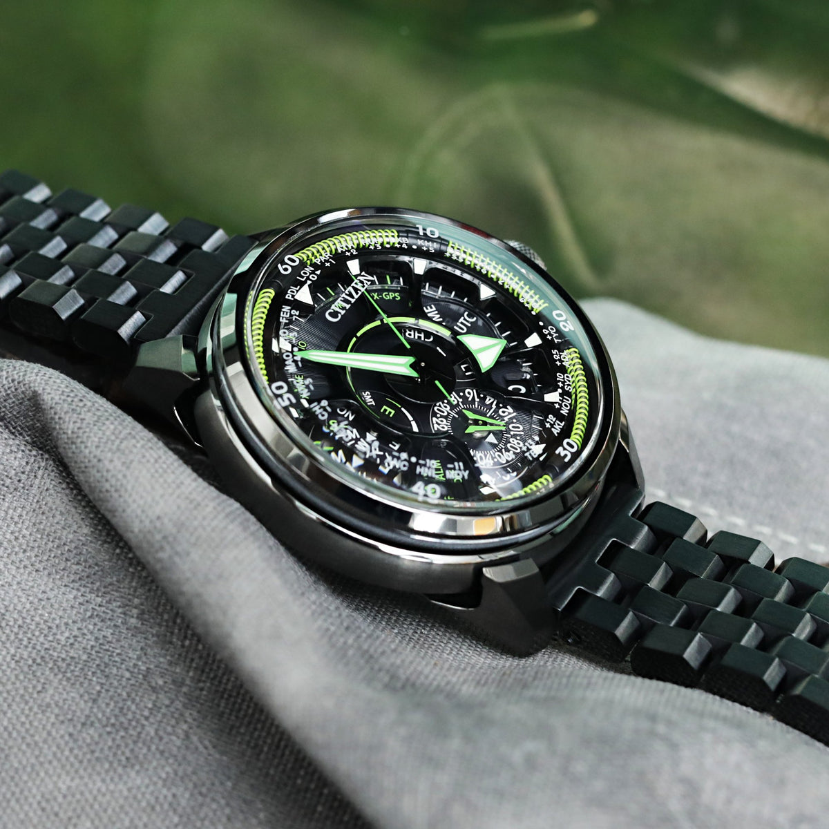 Citizen Eco-Drive Satellite Wave GPS satellite-synchronized movement F990 Strapcode Watch Bands